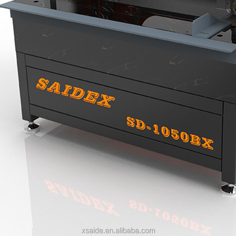 고속 아크릴 시트 닦기 및 밀링 기계 2.5KW 0-60 ° 절단 각