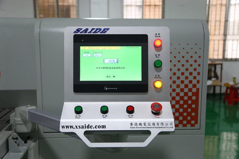SD-1350 아크릴 CNC 전자 패널 톱 아크릴 테이블 톱 자동 공급 PMMA PS MS용 아크릴 전자 절단 톱