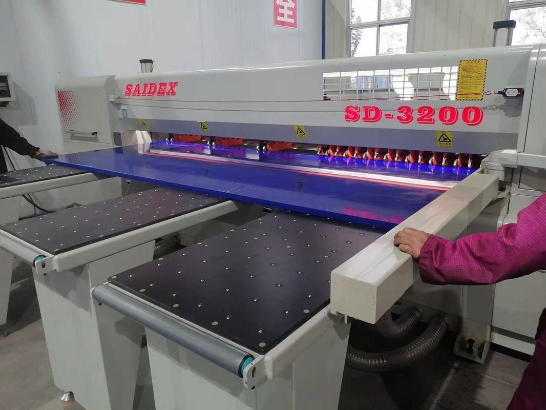 저희 기계는 폼, PTFE, Pu, Peek, 베이클라이트, Abs, Pp, Pc 등 플라스틱 시트도 절단할 수 있습니다.